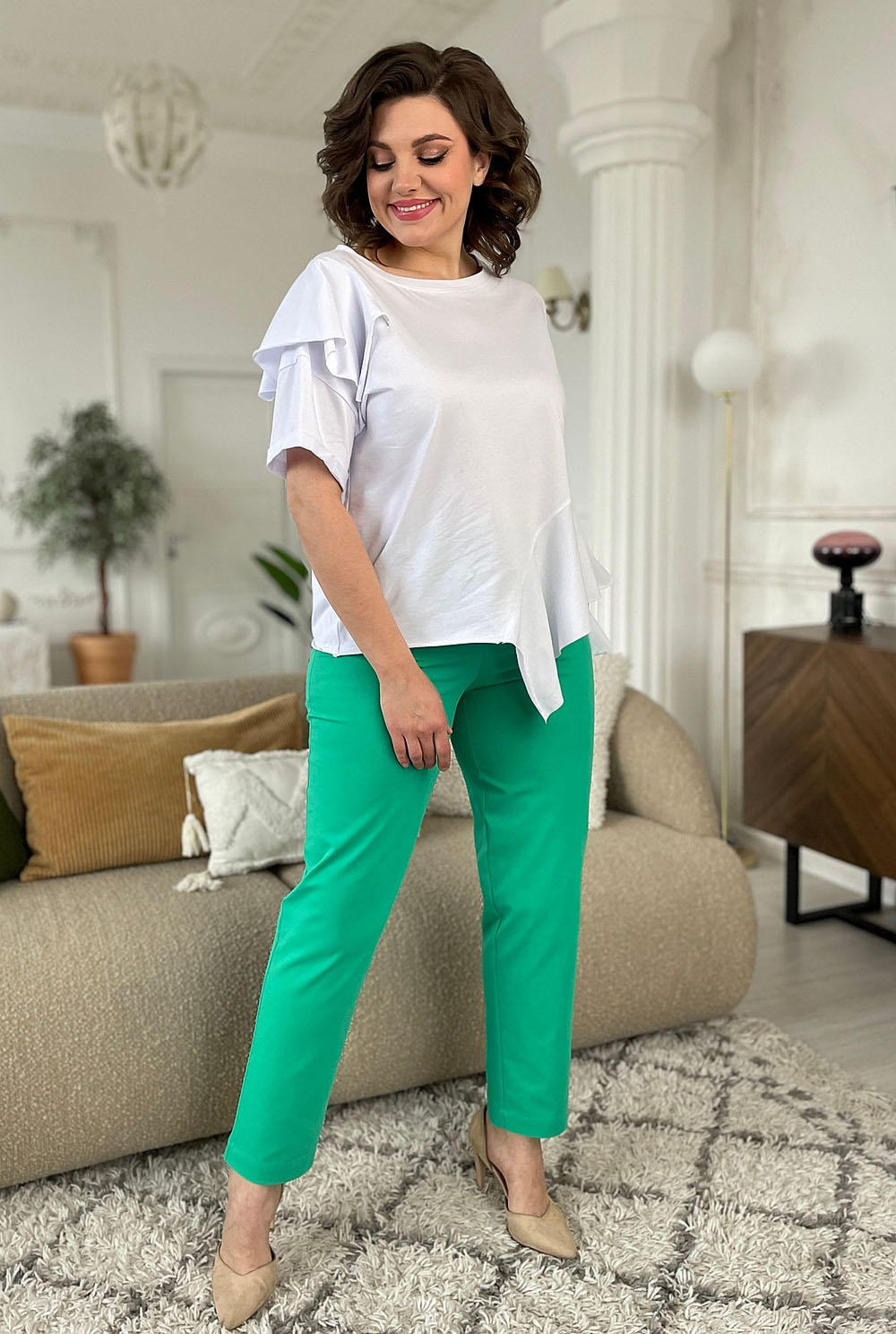 https://prata.fashion/wp-content/uploads/foto/2122_белый/2122_белый_01.jpg
