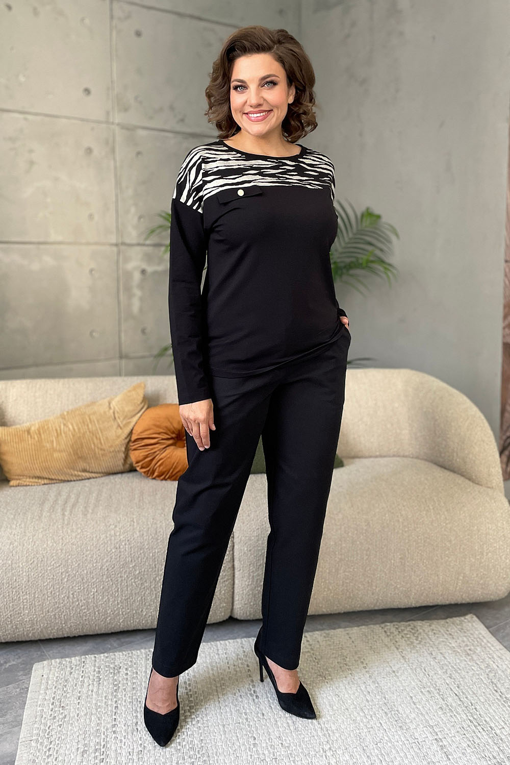 https://prata.fashion/wp-content/uploads/foto/2135_черный_дл/2135_черный_дл_01.jpg